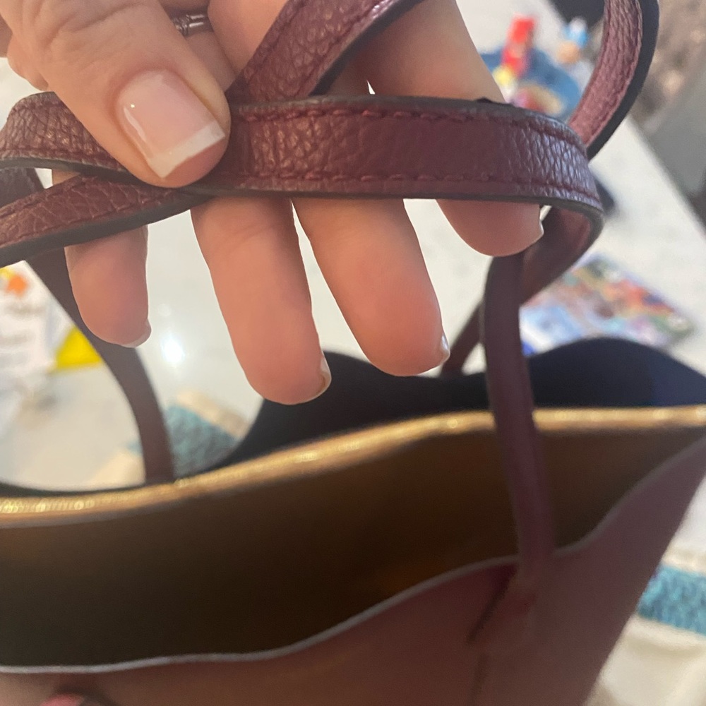 Tory Burch burgundy tote - Picture 3 of 4